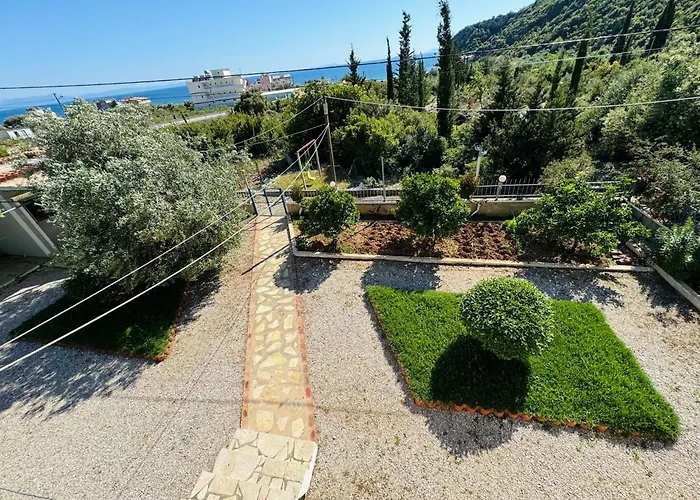 Affittacamere Rondo Himare